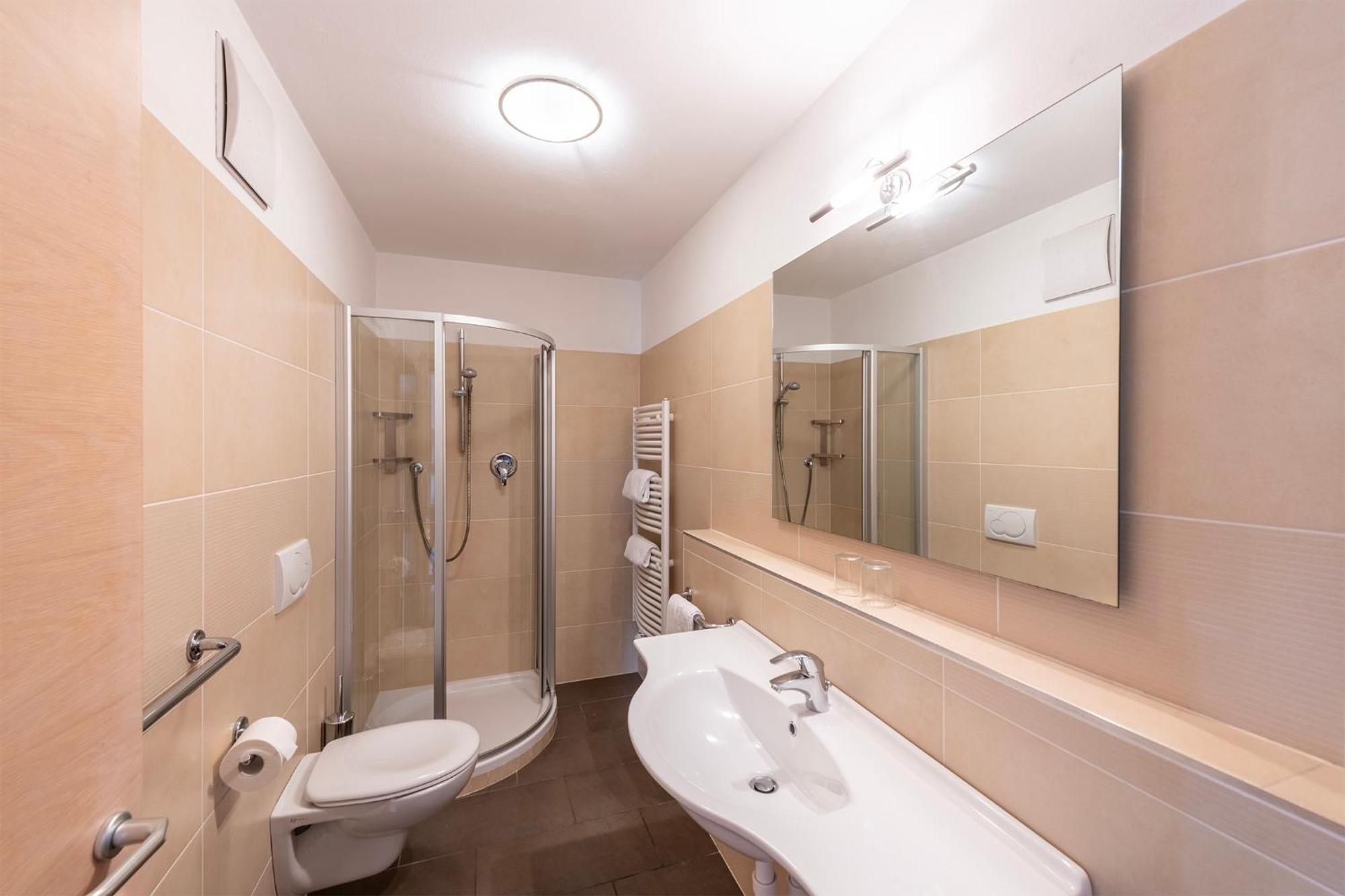 Der Blaue Reiter Aparthotel Шена Екстериор снимка