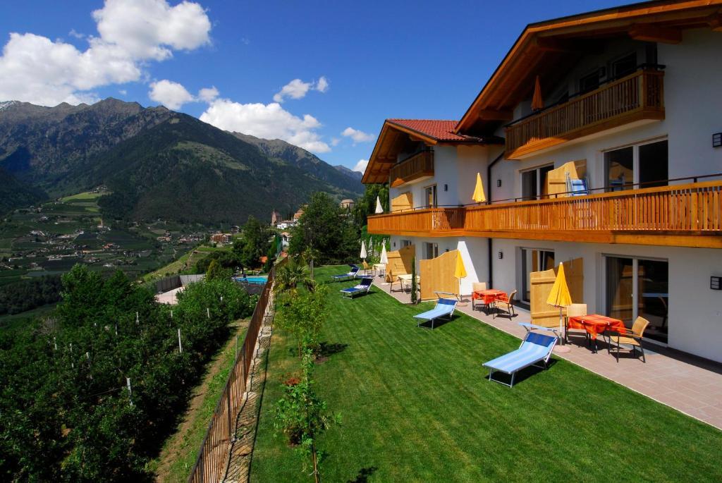 Der Blaue Reiter Aparthotel Шена Екстериор снимка