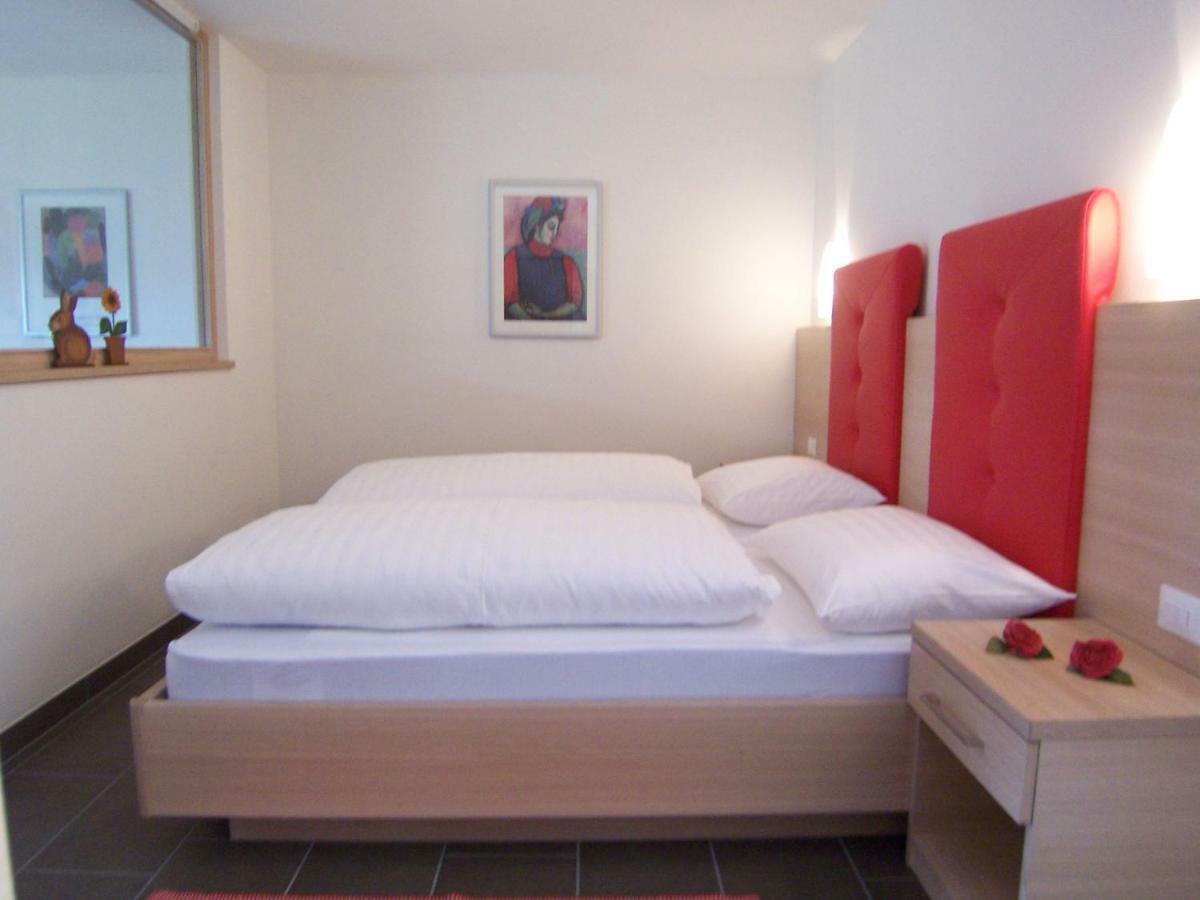 Der Blaue Reiter Aparthotel Шена Екстериор снимка