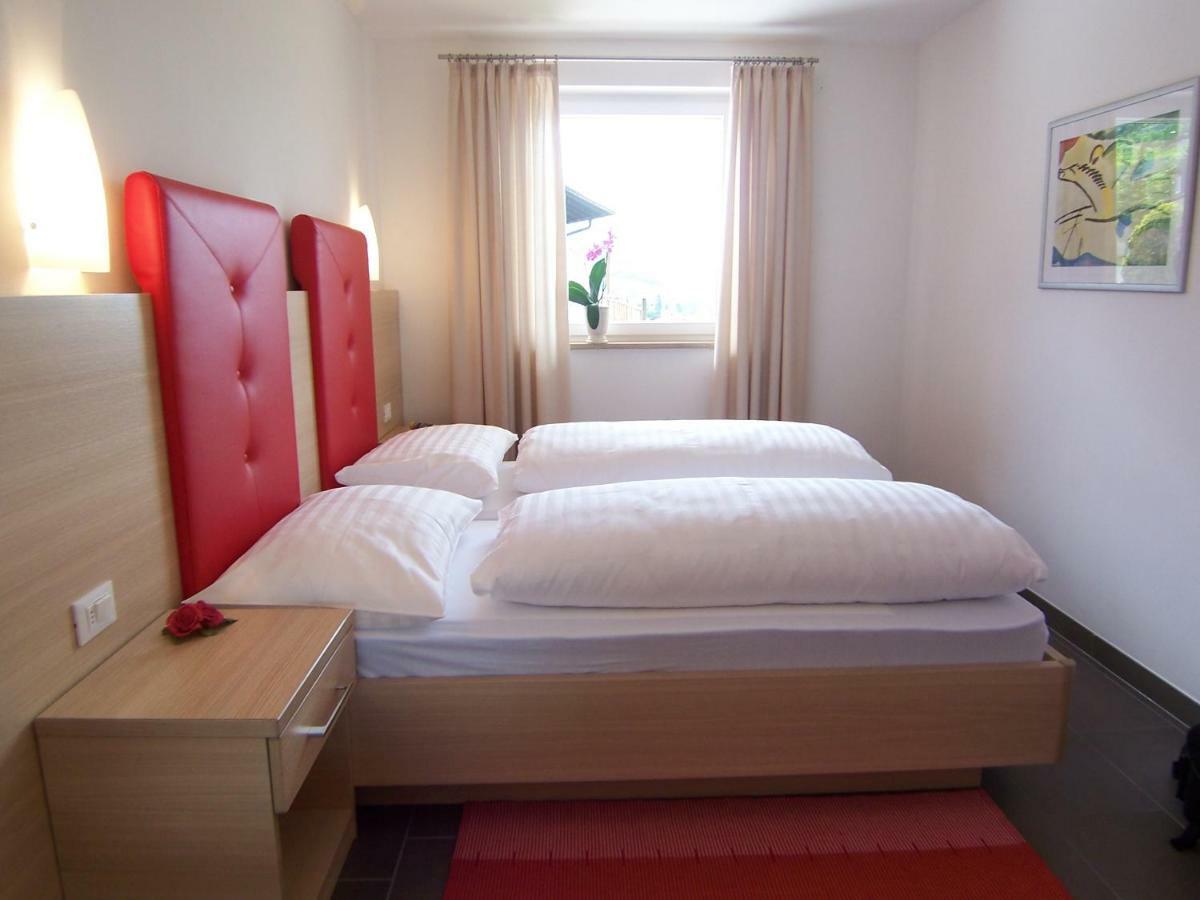 Der Blaue Reiter Aparthotel Шена Екстериор снимка